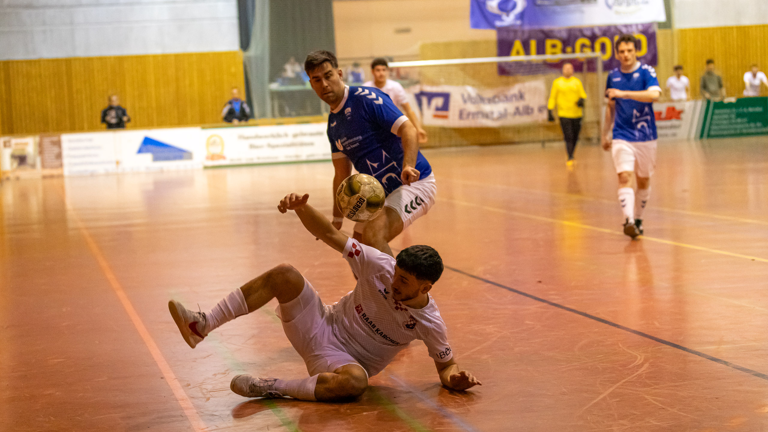 20250118195201 RD4 0806