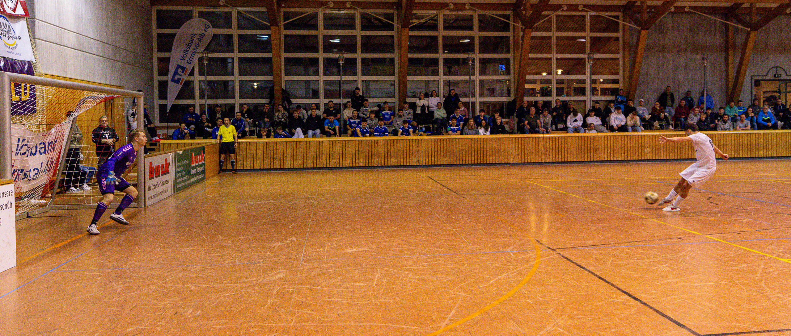 20250118195859 R5D 09239