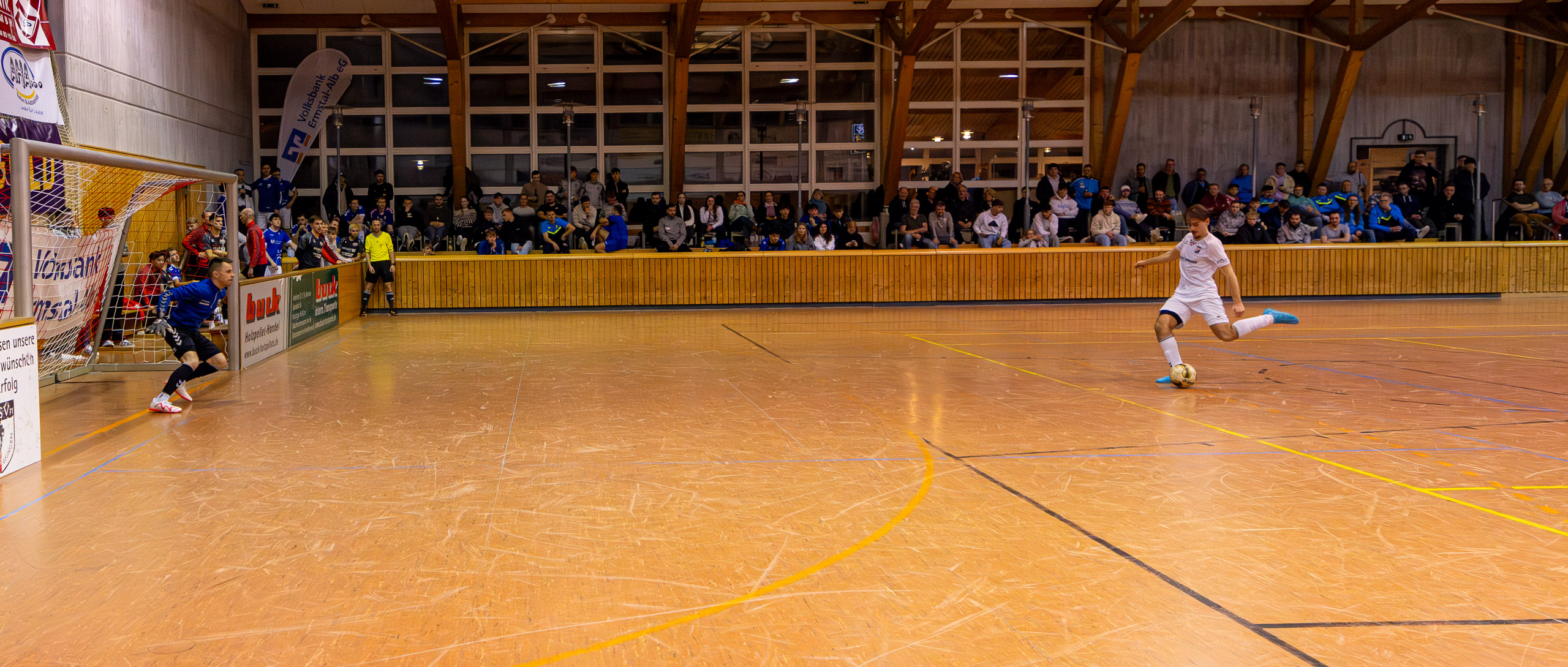 20250118201830 R5D 09573 e