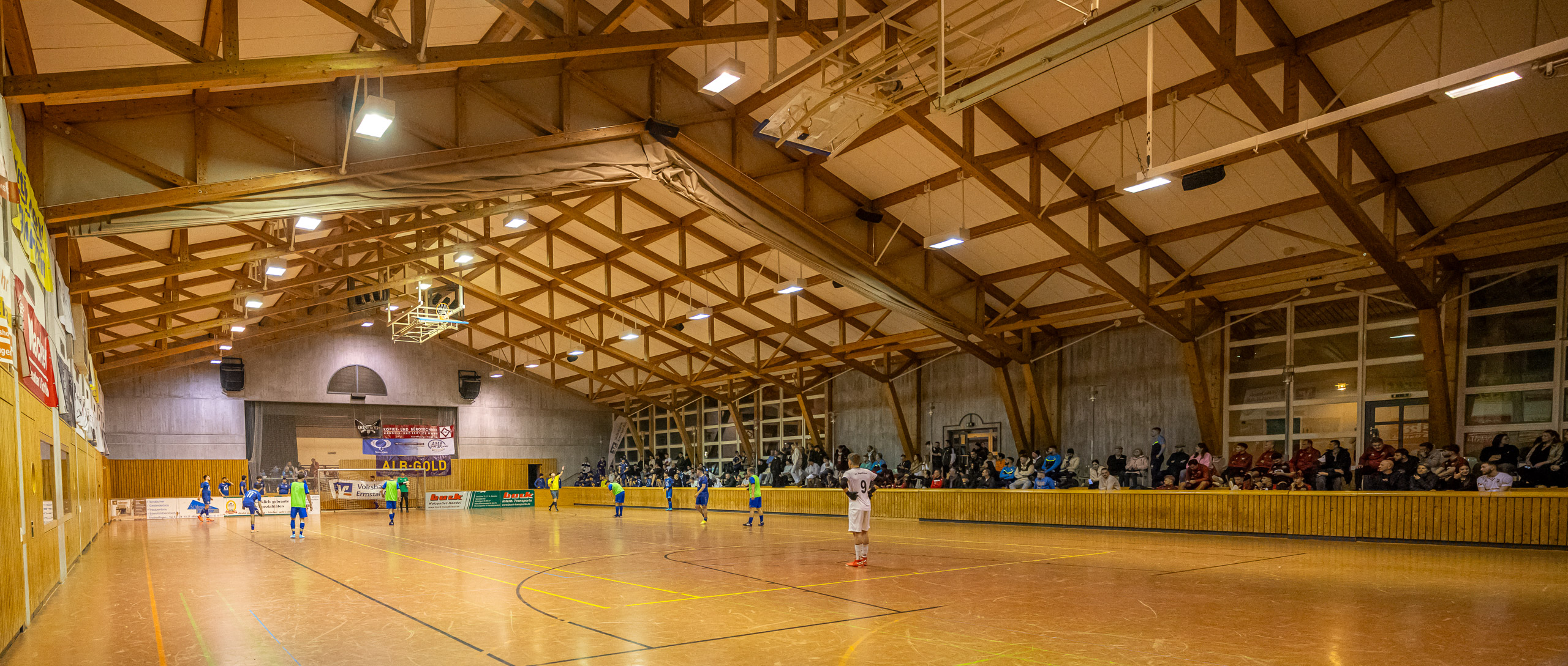 20250118175641 R5D 09220